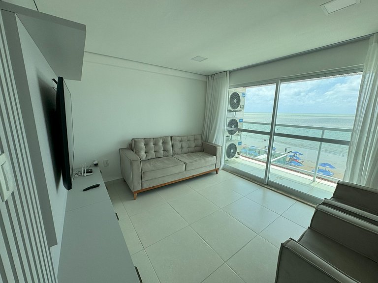 Lindo apartamento pé na areia