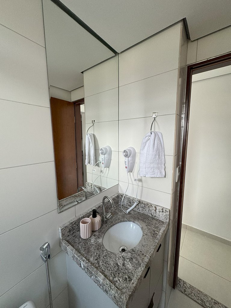 Lindo apartamento pé na areia