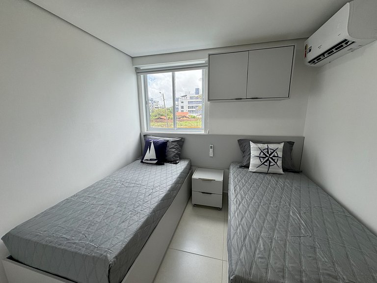 Lindo apartamento pé na areia