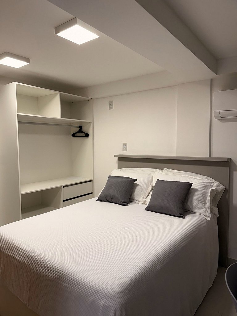 Flat Cabo Branco Aurea 50m do mar 411