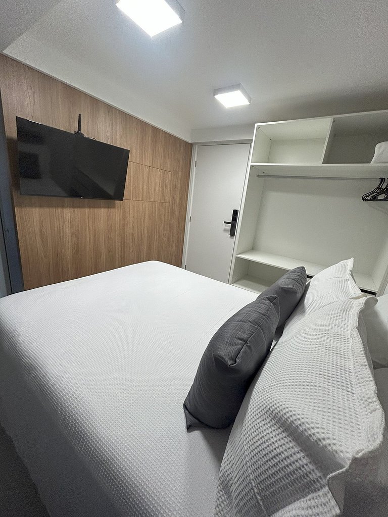 Flat Cabo Branco Aurea 50m do mar 411