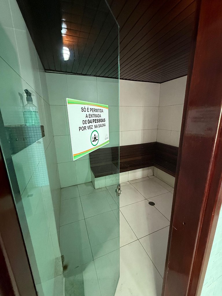 Luxor Tambau Condominio Resort 211