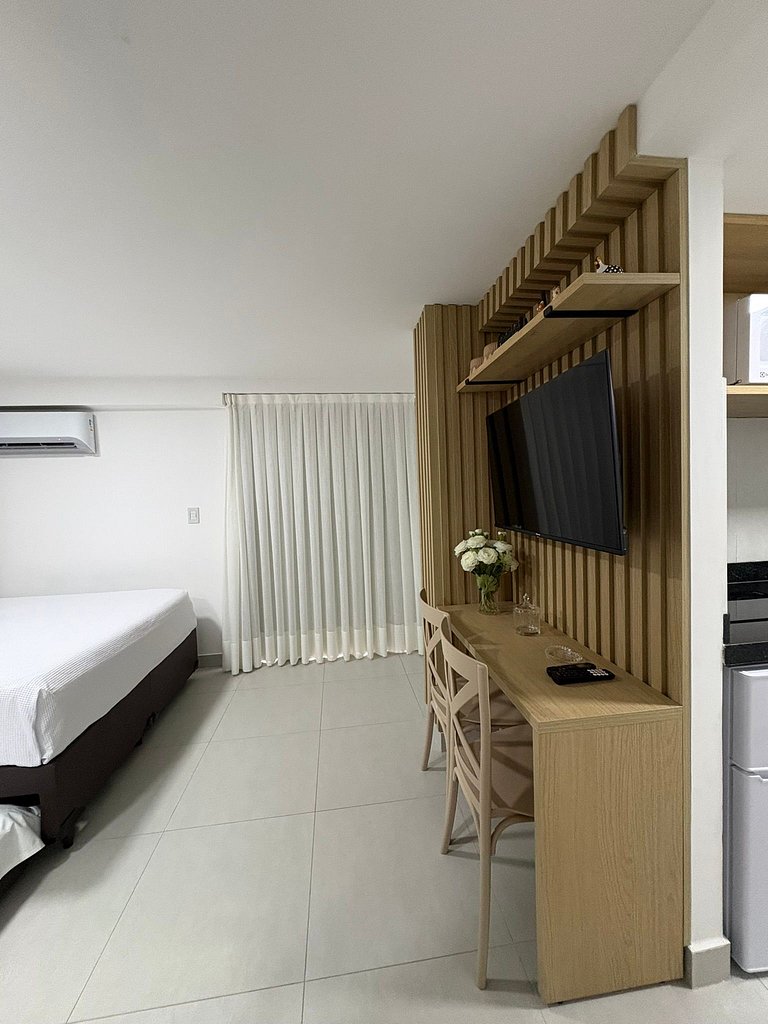 Cabo Branco | Studio + Rooftop Pool