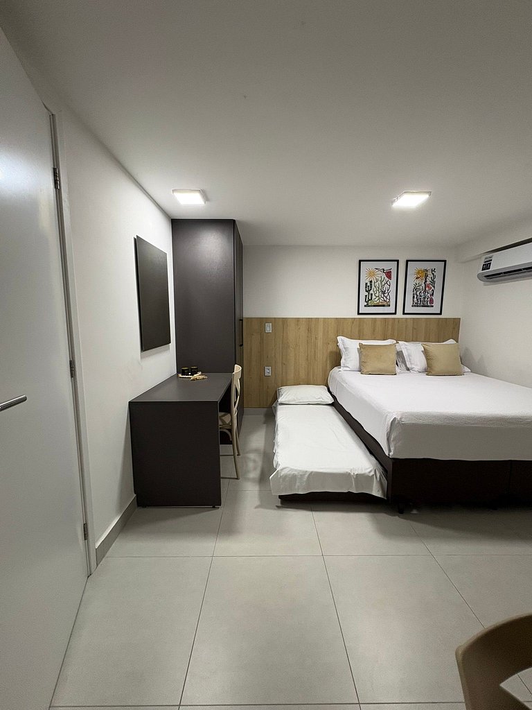 Cabo Branco | Studio + Rooftop Pool