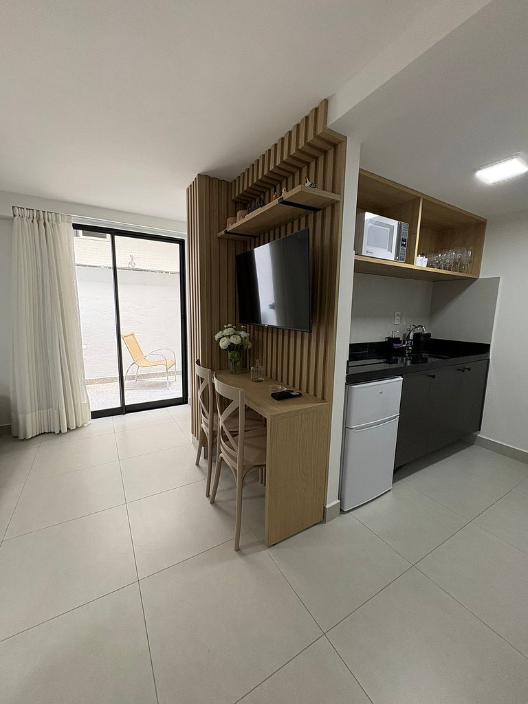 Cabo Branco | Studio + Rooftop Pool