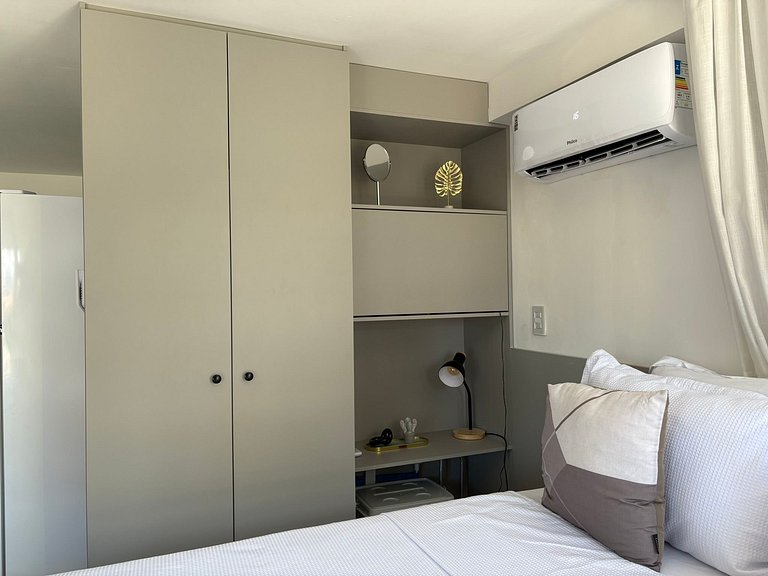 Flat Cabo Branco Aurea 50m do mar 402