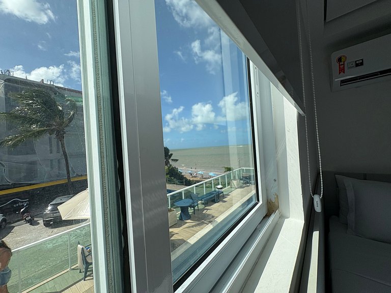 Lindo apartamento pé na areia